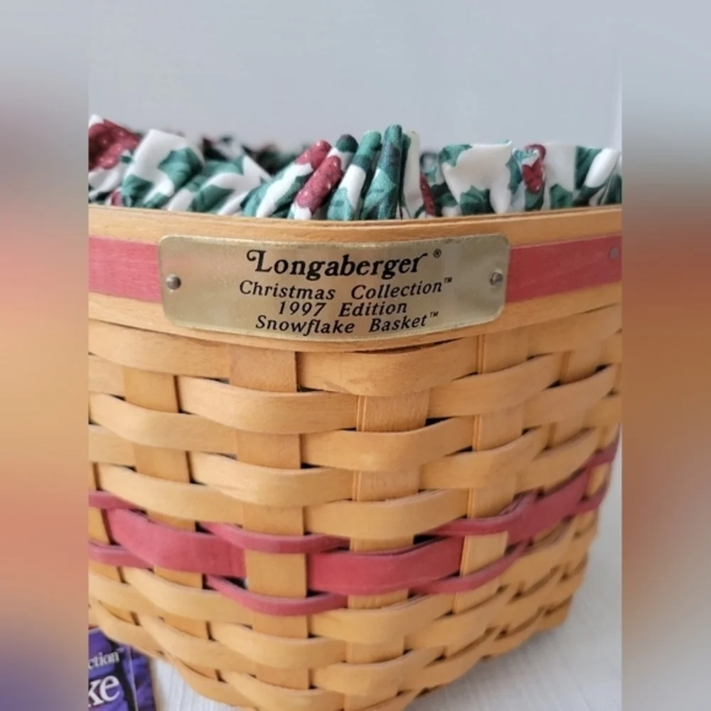 Longaberger 1997 Christmas Collection Snowflake‎ Basket with Protector and liner